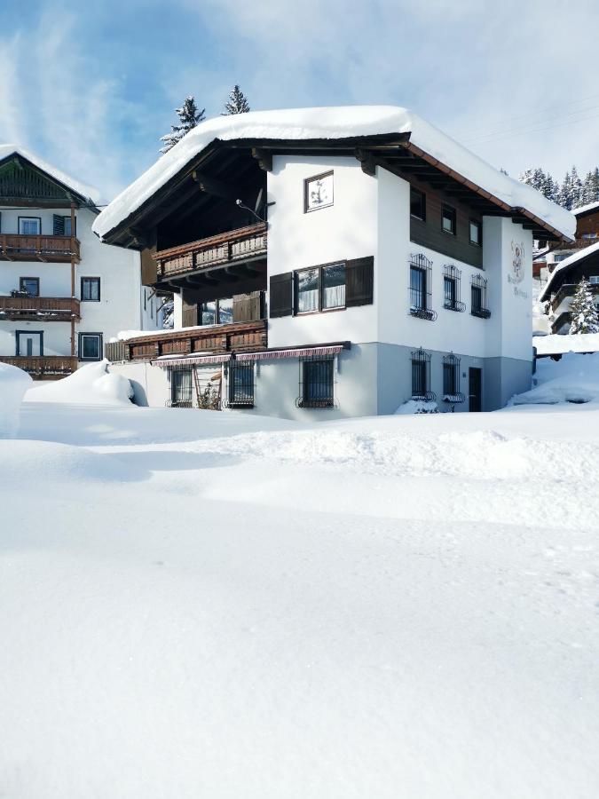 Family Friendly Chalet - Central With Beautiful Mountain Views Зеефелд в Тирол Екстериор снимка