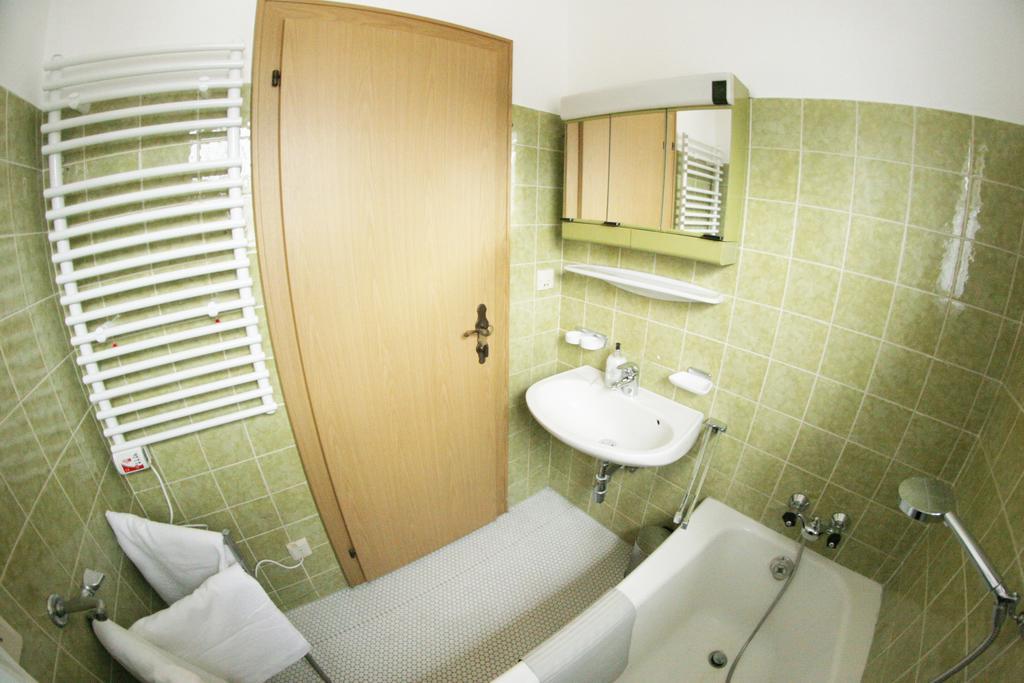 Family Friendly Chalet - Central With Beautiful Mountain Views Зеефелд в Тирол Екстериор снимка