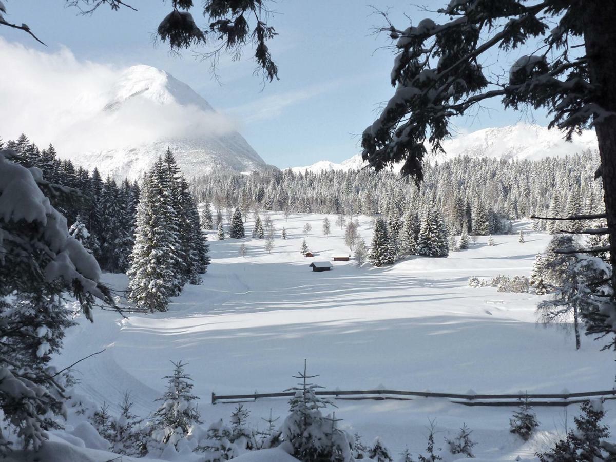 Family Friendly Chalet - Central With Beautiful Mountain Views Зеефелд в Тирол Екстериор снимка