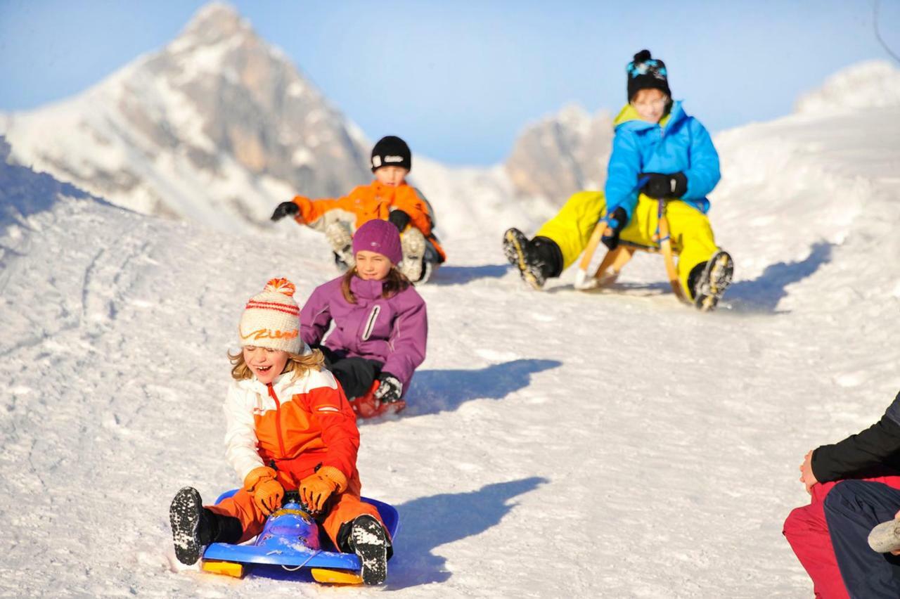 Family Friendly Chalet - Central With Beautiful Mountain Views Зеефелд в Тирол Екстериор снимка